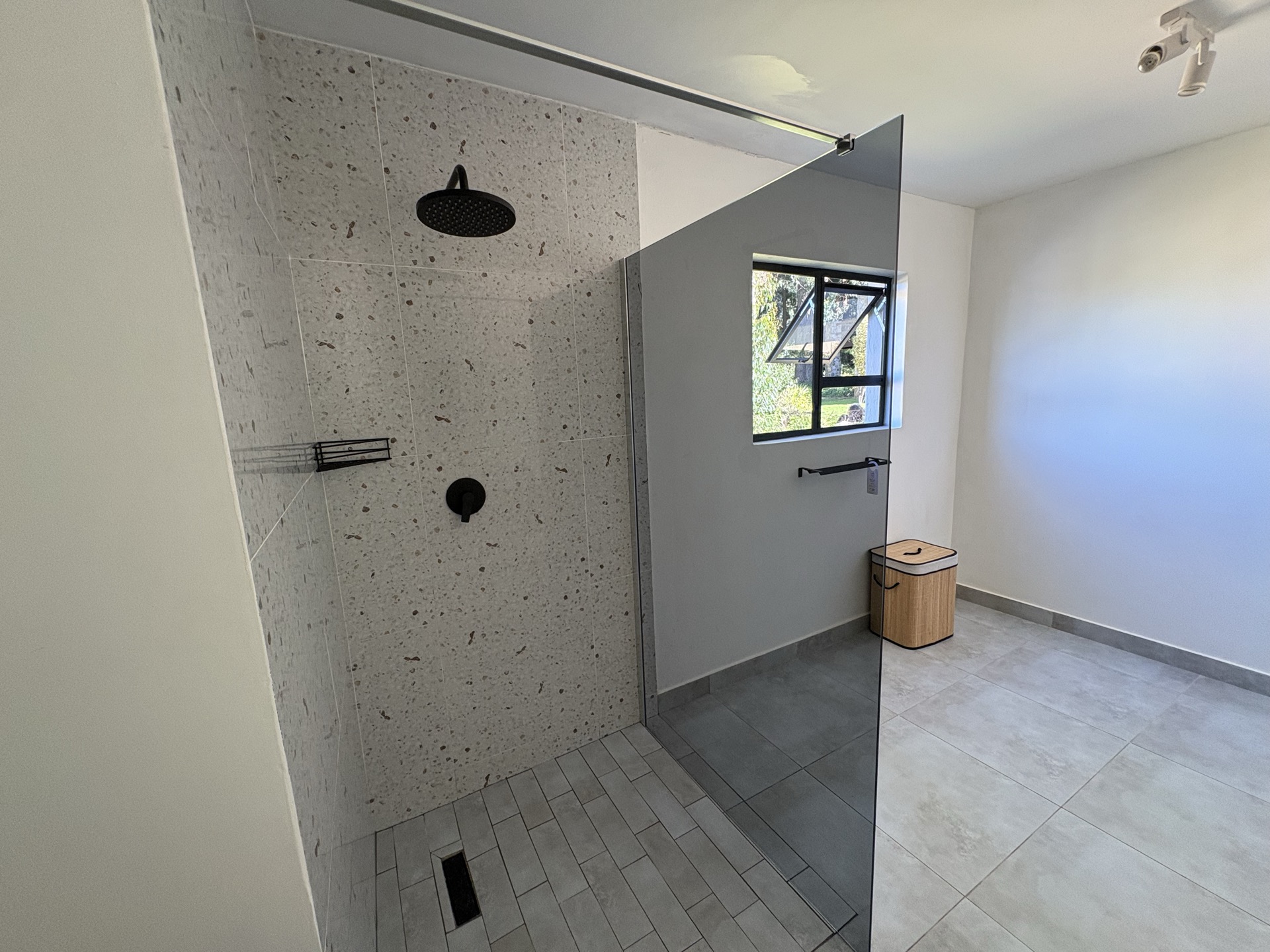 En-suite bathroom